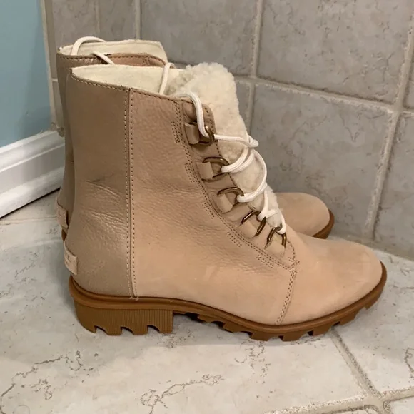 New Sorel tan winter boots - Picture 2 of 7
